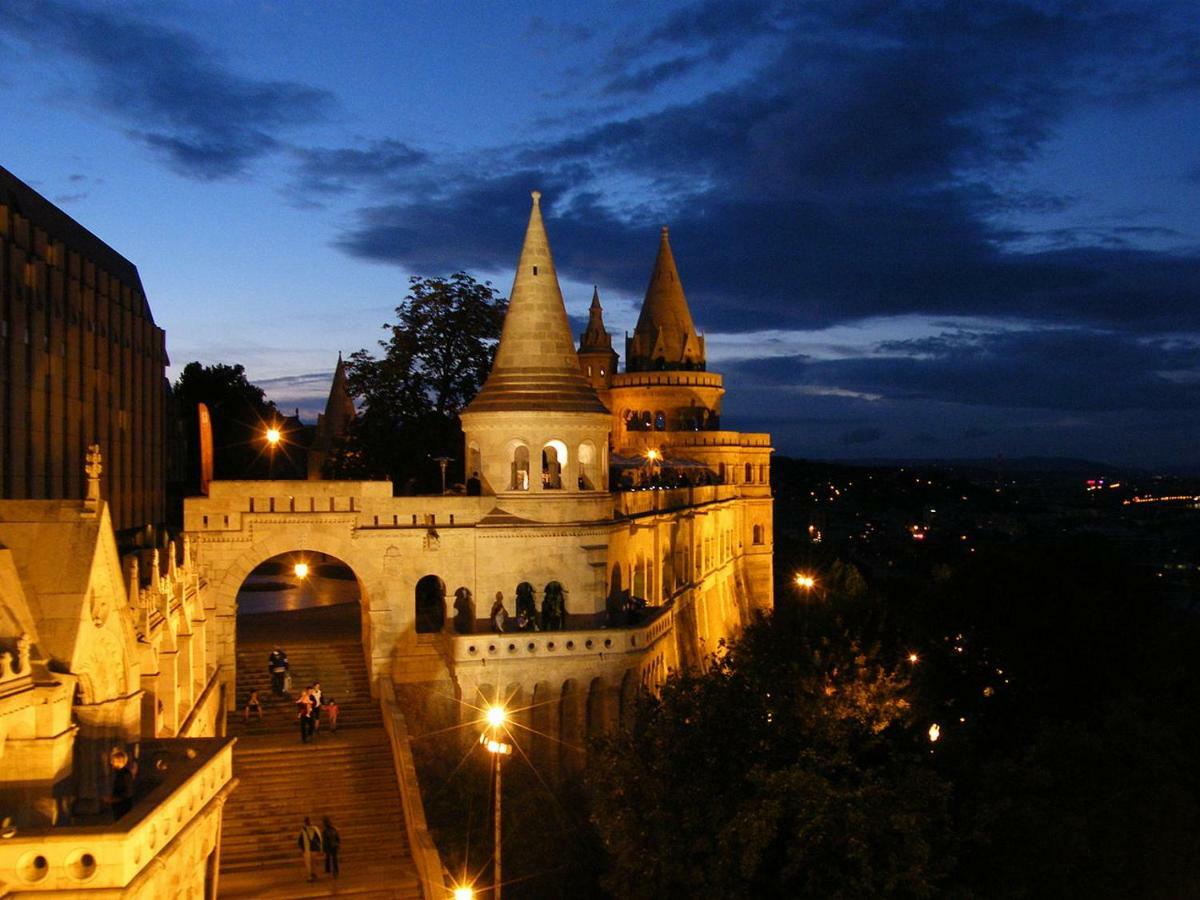 Chain Bridge Apartment Budapest Kültér fotó